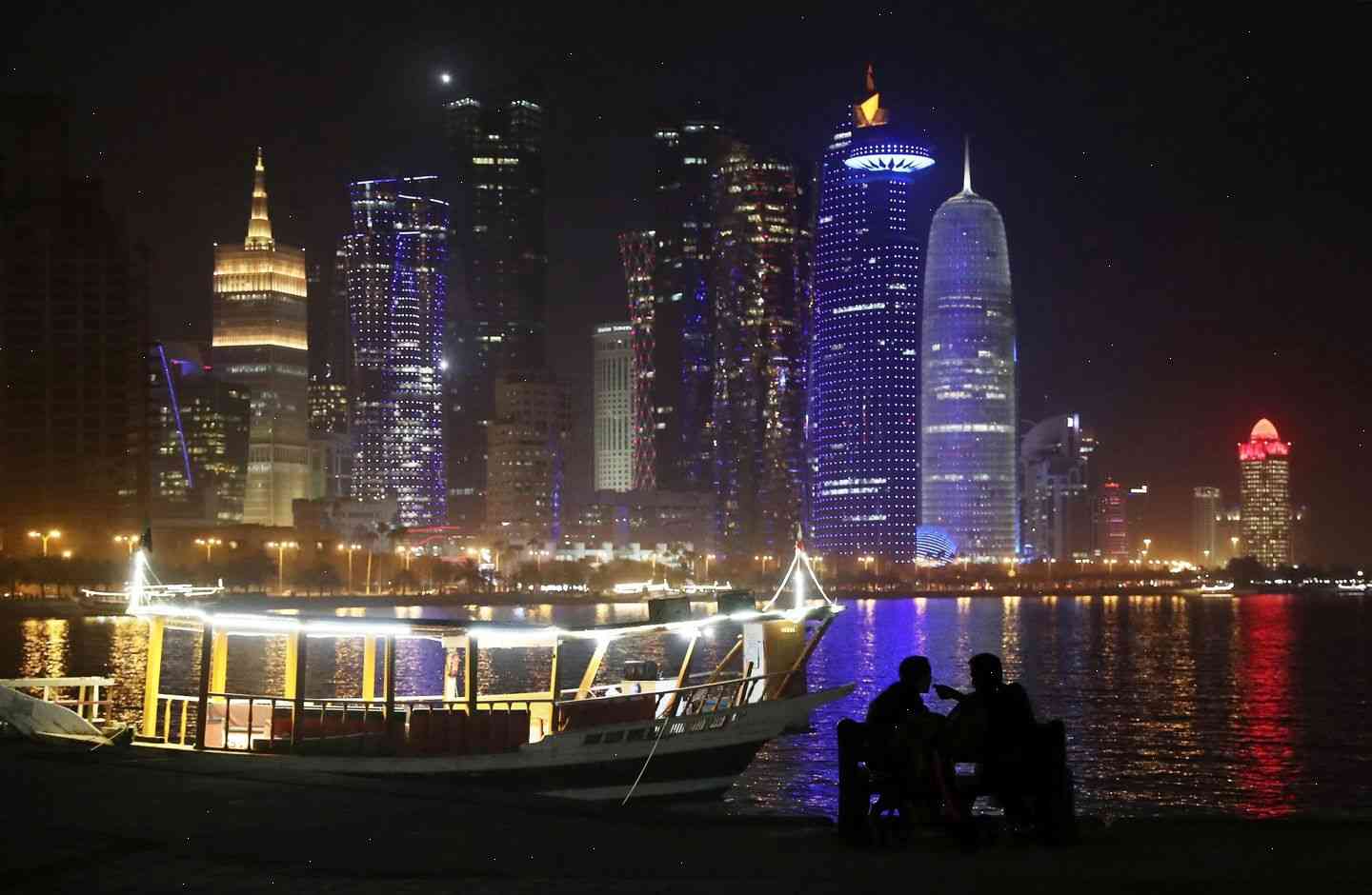 Qatar bids to host the 2022 World Cup
